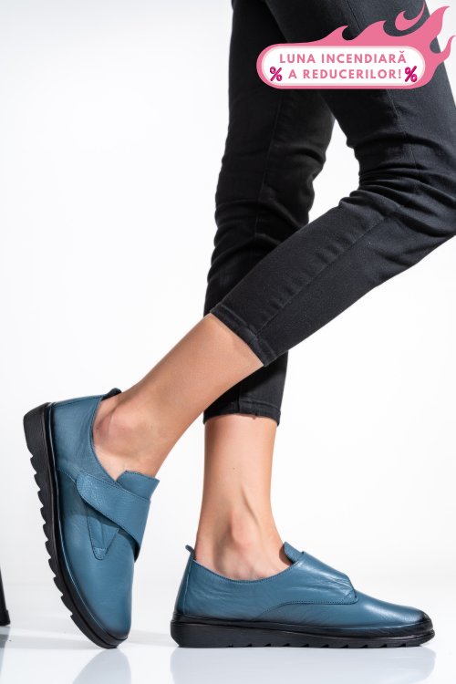 Pantofi albastri piele naturala apck700