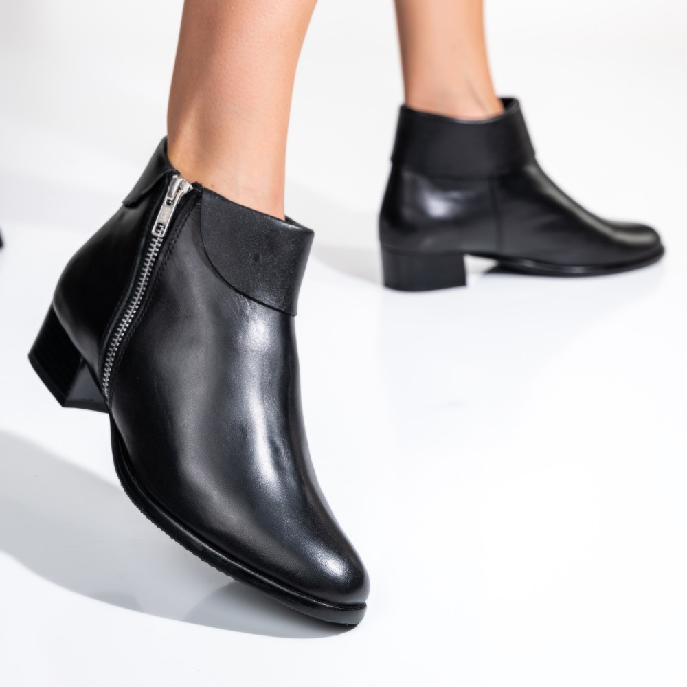 GHETE DAMA PIELE NATURALA NEGRE CU TOC MIC 6S77548