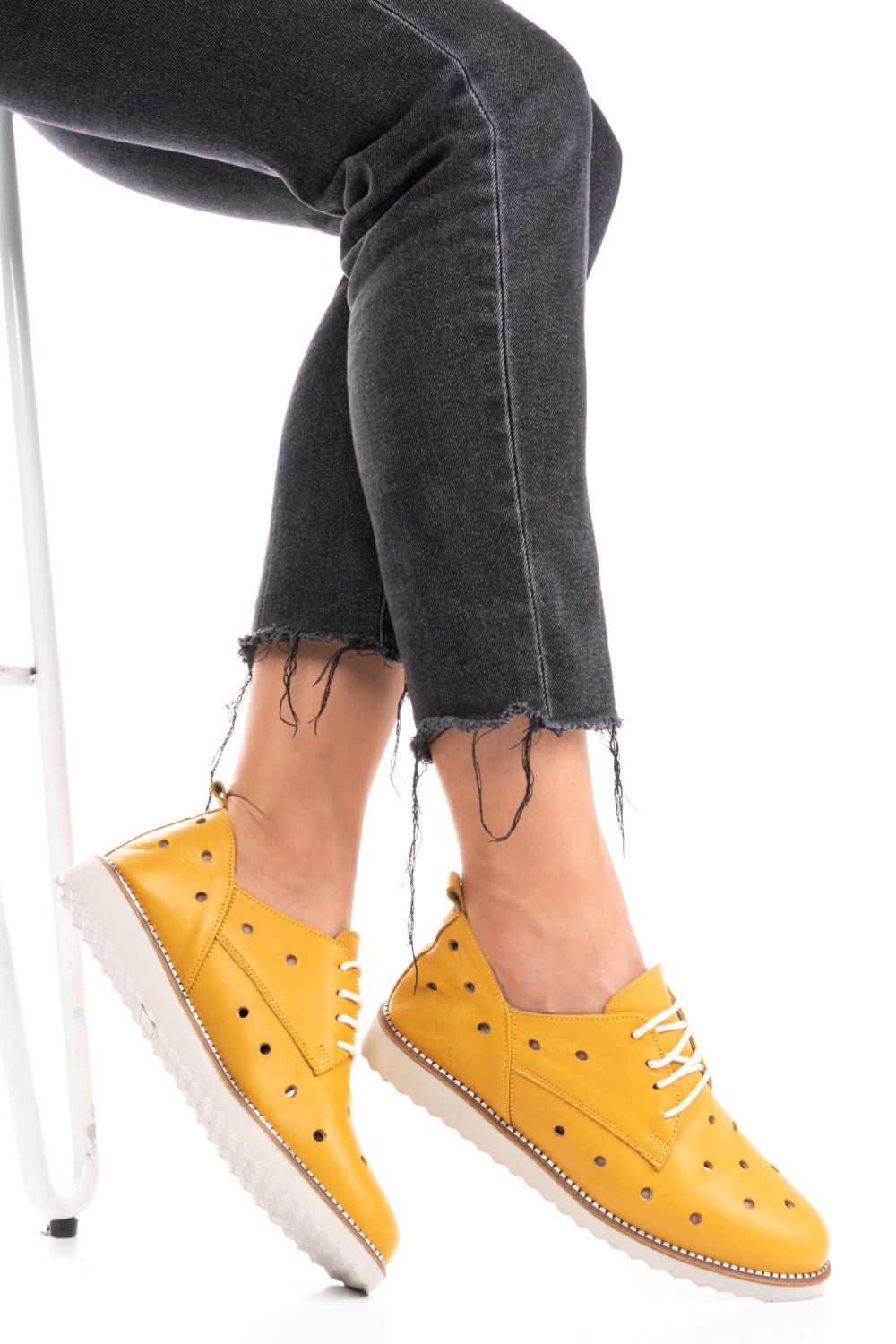 PANTOFI SPORT GALBENI PIELE NATURALA KARMA