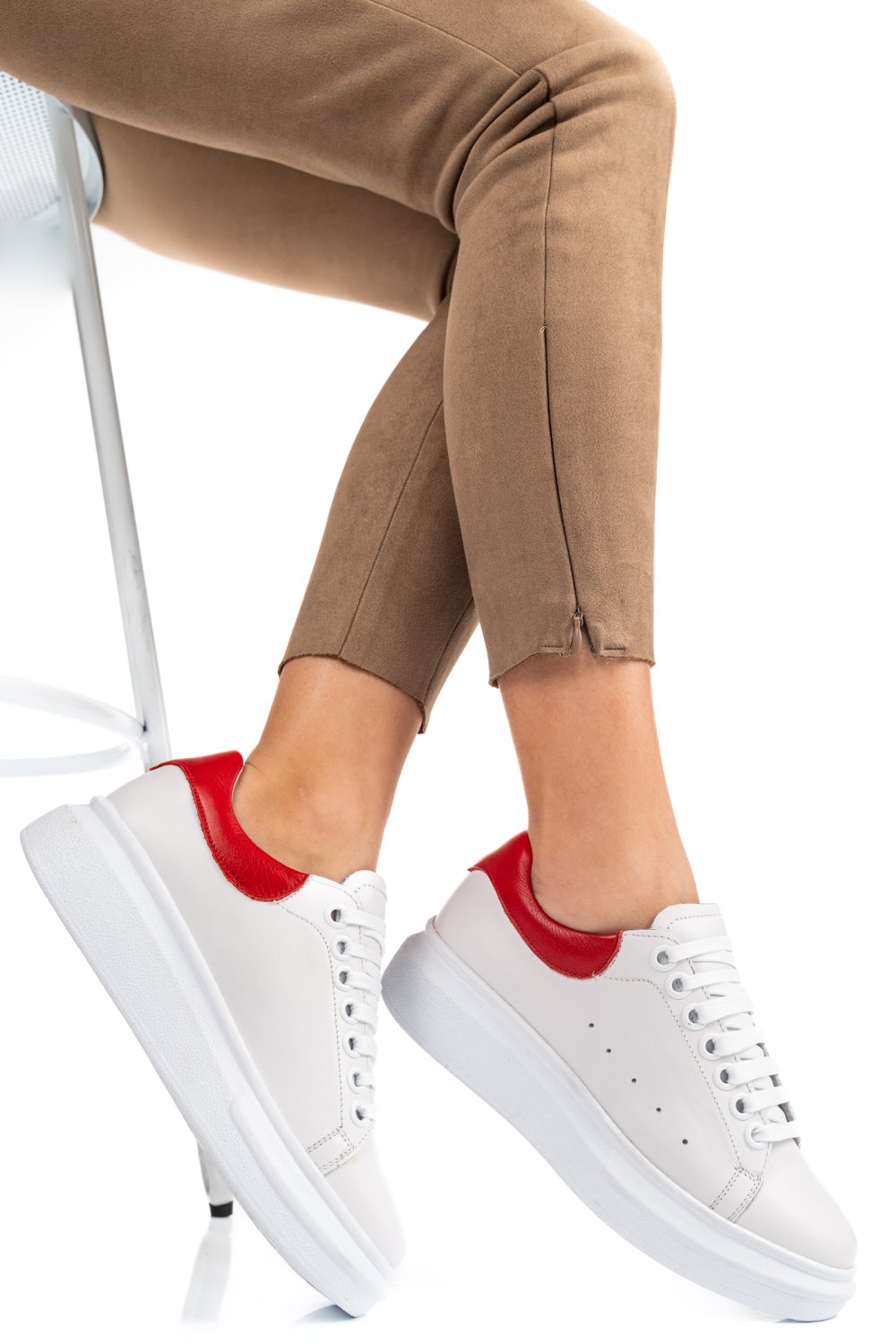 PANTOFI SPORT ALB ROSU PIELE NATURALA 2S7701684