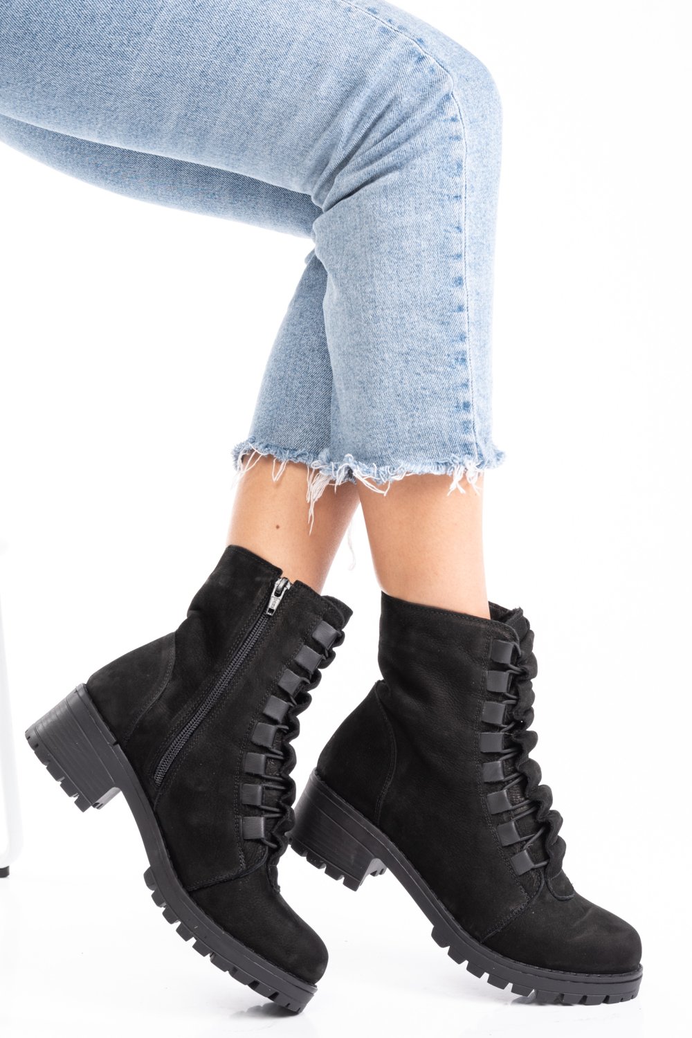 GHETE DAMA PIELE NATURALA INTOARSA NEGRE 1S7782859