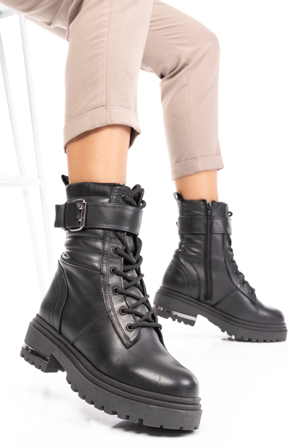 GHETE FEMEI PIELE NATURALA NEGRE 202846NP