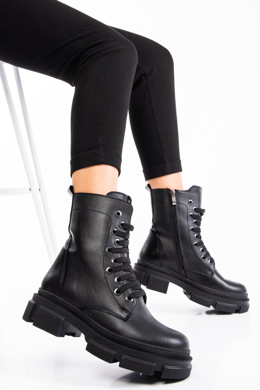 GHETE FEMEI PIELE NEGRE NATURALA 9S7764