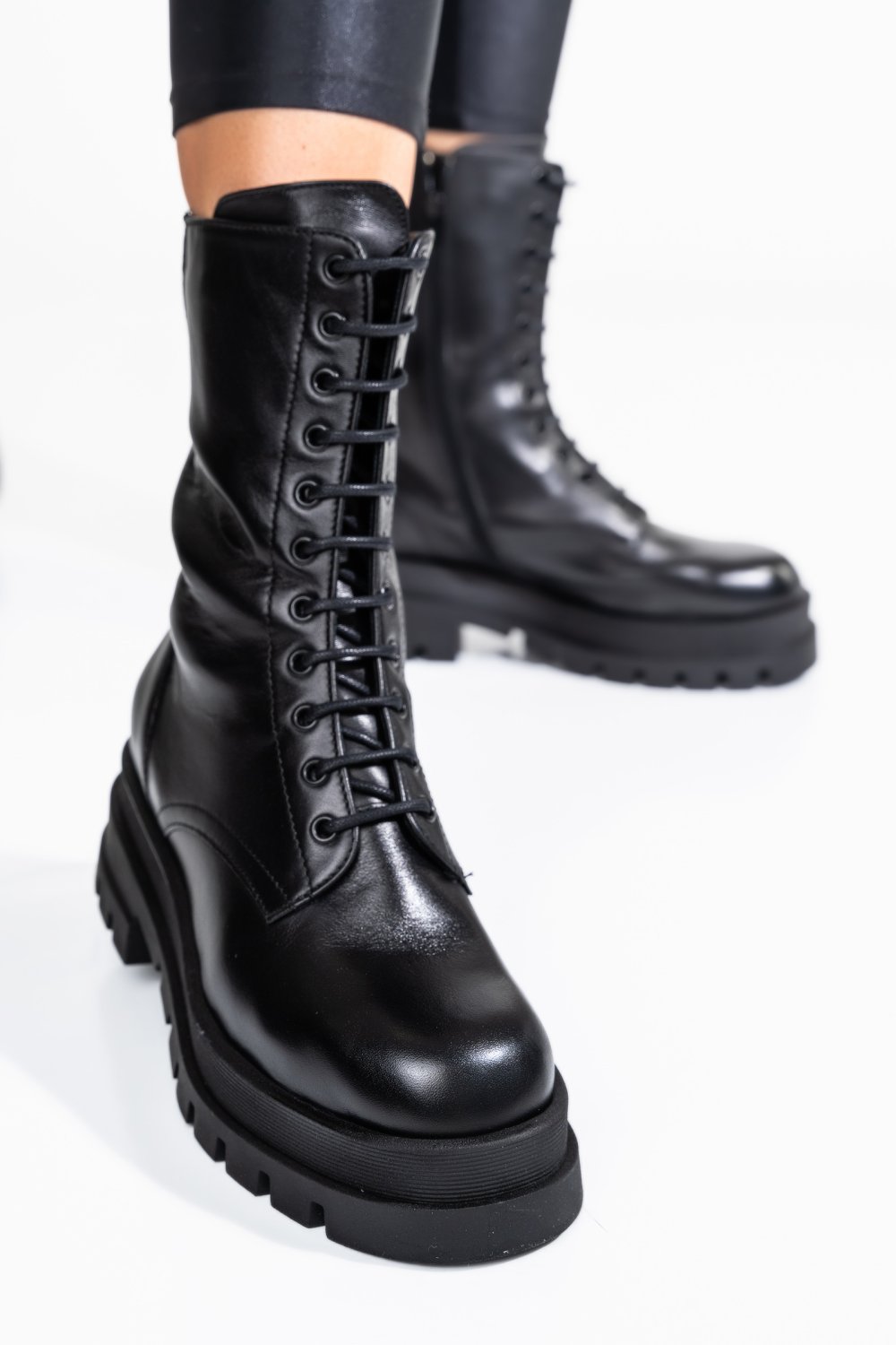 GHETE FEMEI PIELE NATURALA NEGRE 2S7752-1