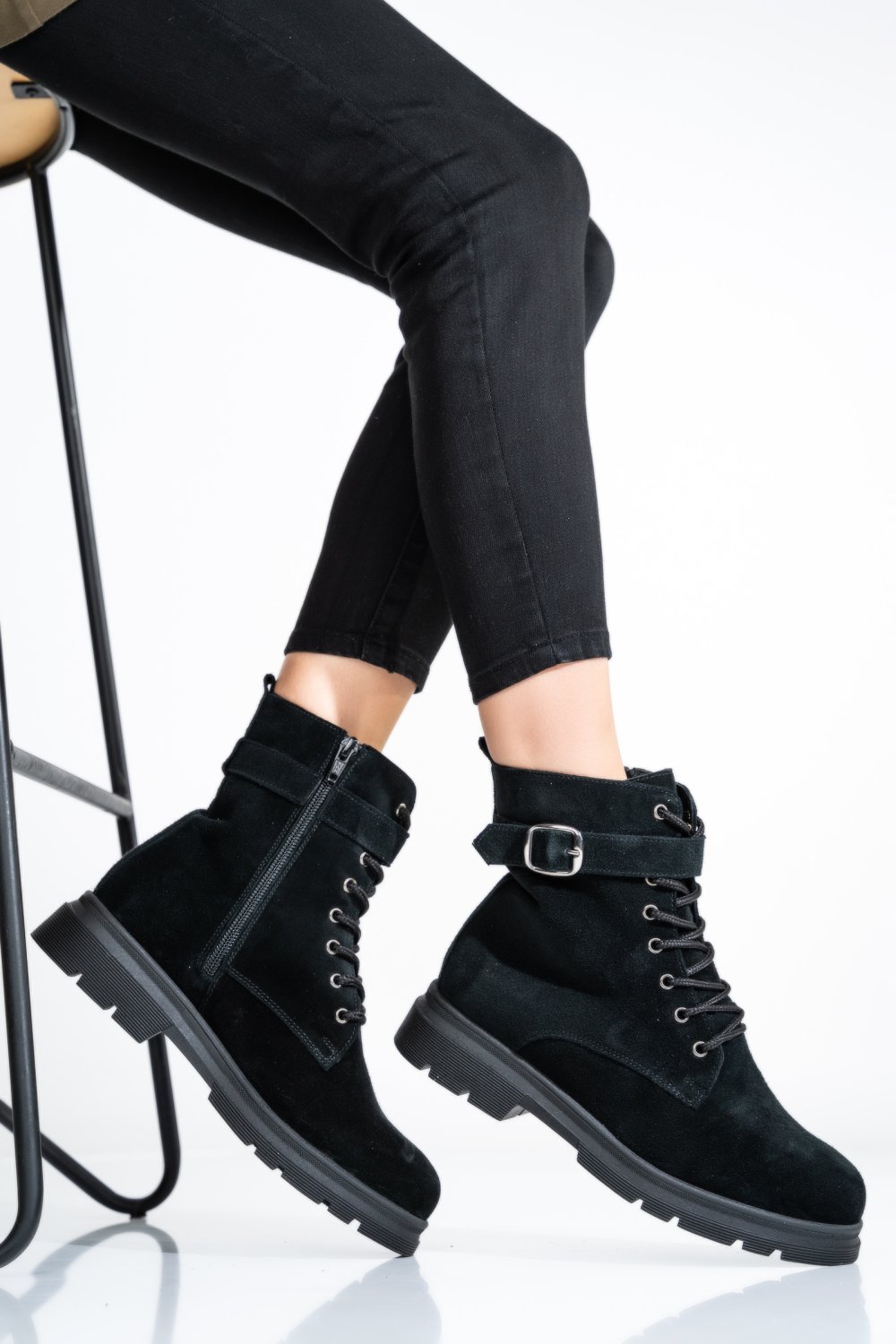 GHETE NEGRE PIELE NATURALA INTOARSA 2S7732-034SP