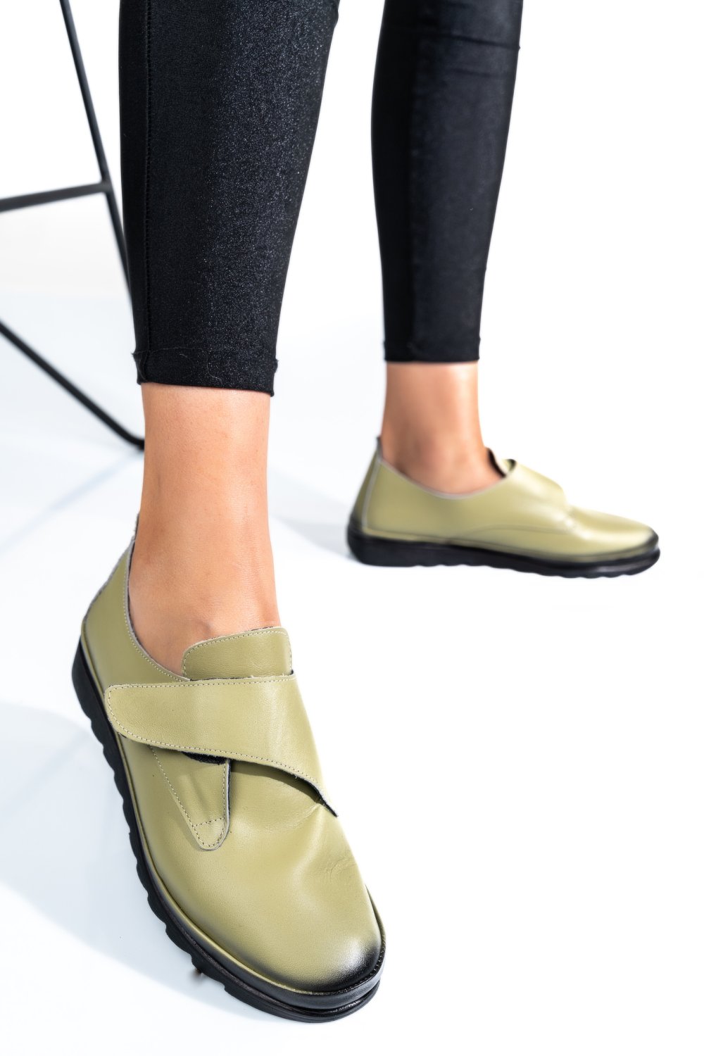 PANTOFI OLIVE PIELE NATURALA APCK700