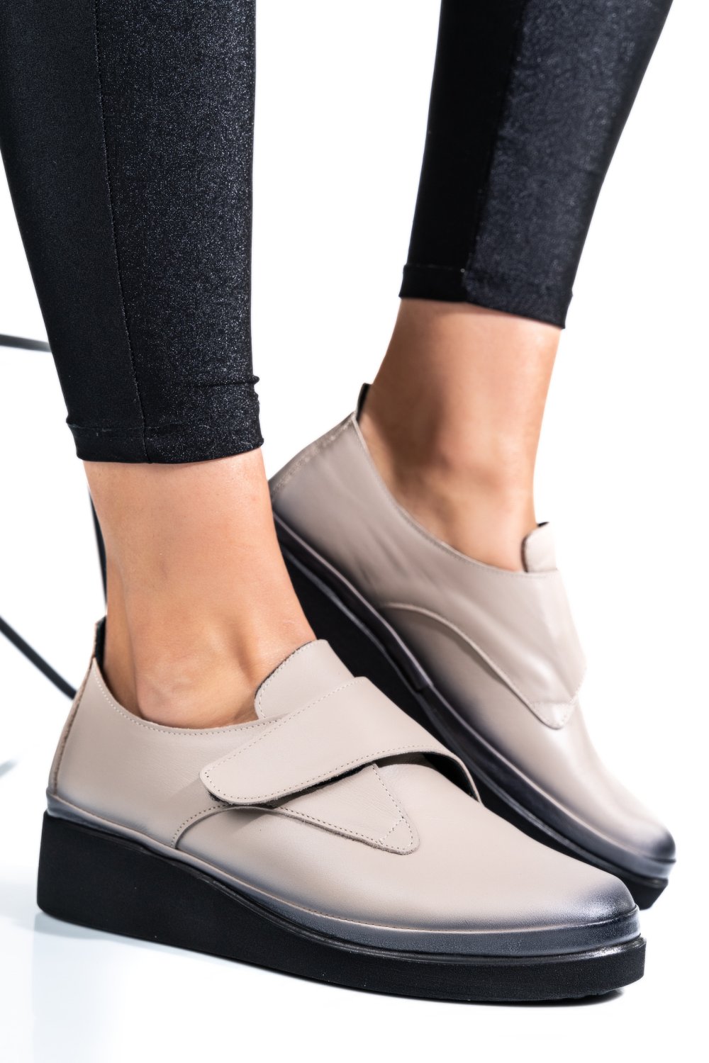 PANTOFI BEJ PIELE NATURALA APCK2265