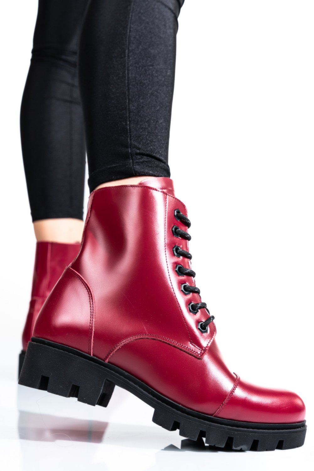 GHETE DAMA IMBLANITE PIELE NATURALA VISINII 1S7706