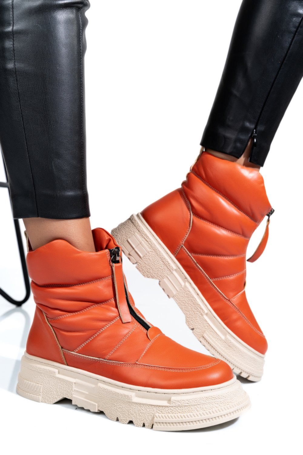 GHETE PORTOCALII PIELE NATURALA APCK4003