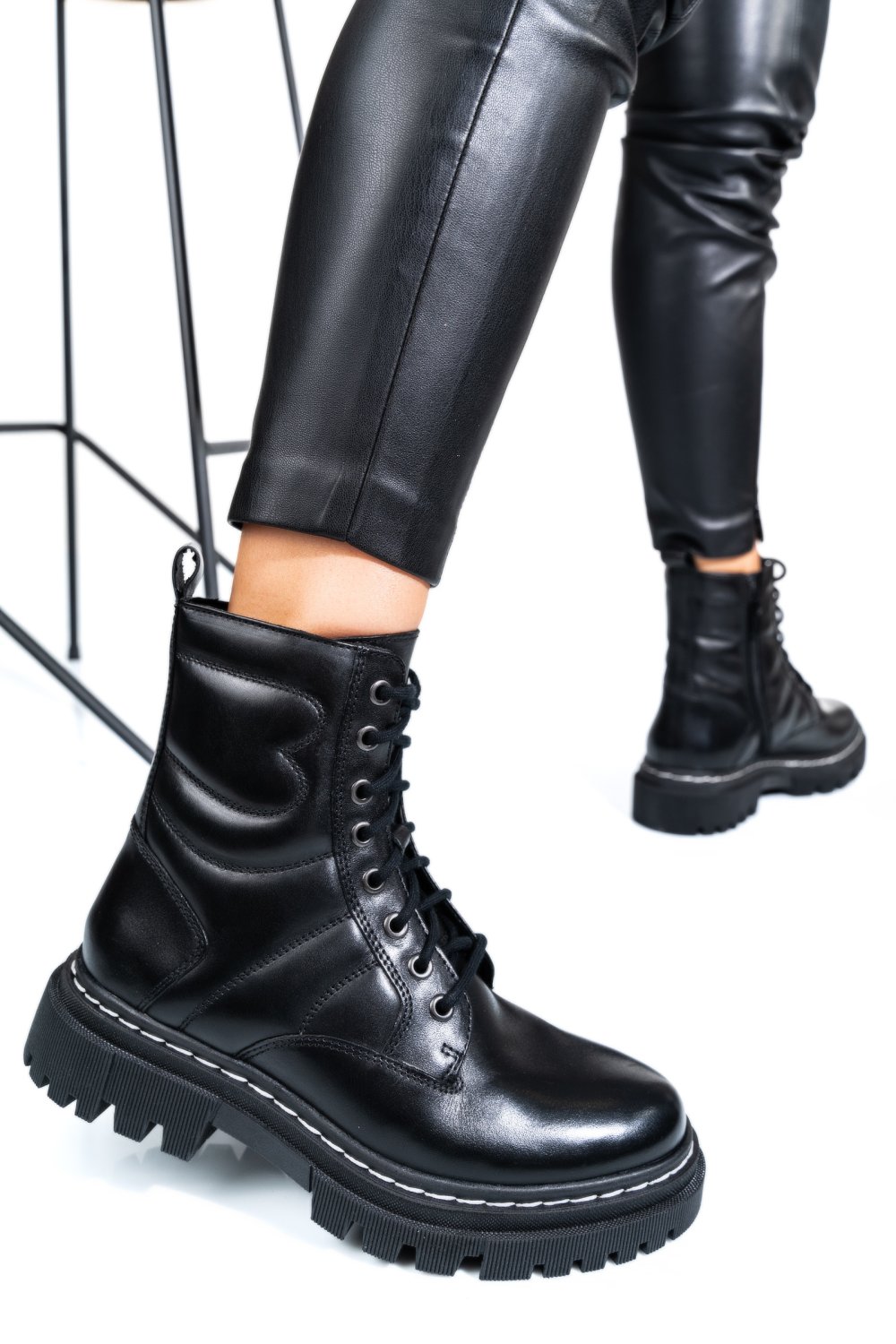 GHETE NEGRE PIELE NATURALA VS77B06-3202