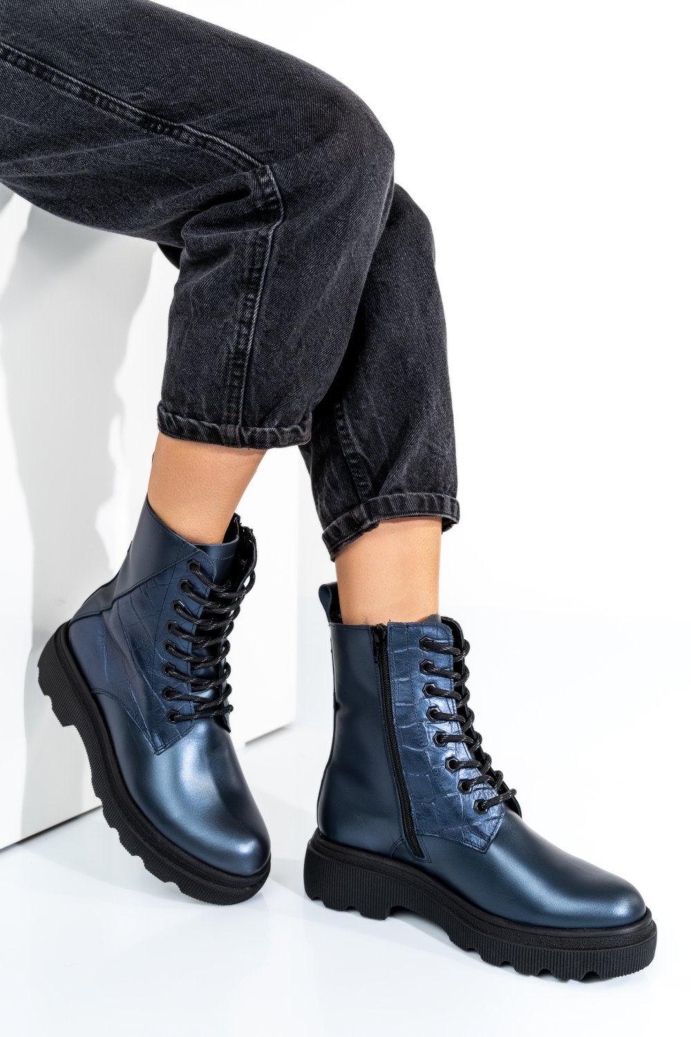 GHETE BLEUMARIN PIELE NATURALA 1S7750LIB