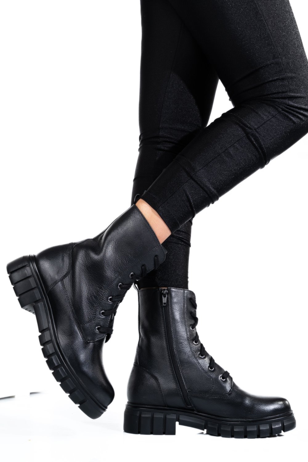 GHETE DAMA DE IARNA PIELE NATURALA NEGRE 8S77620-A