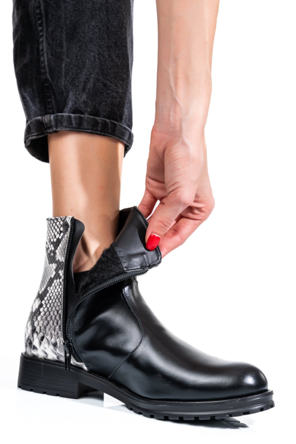 GHETE DAMA PIELE NATURALA NEGRE SNK 0S772LIB