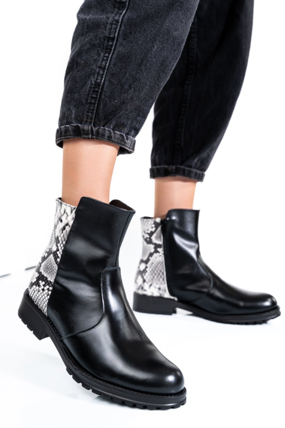 GHETE DAMA PIELE NATURALA NEGRE SNK 0S772LIB