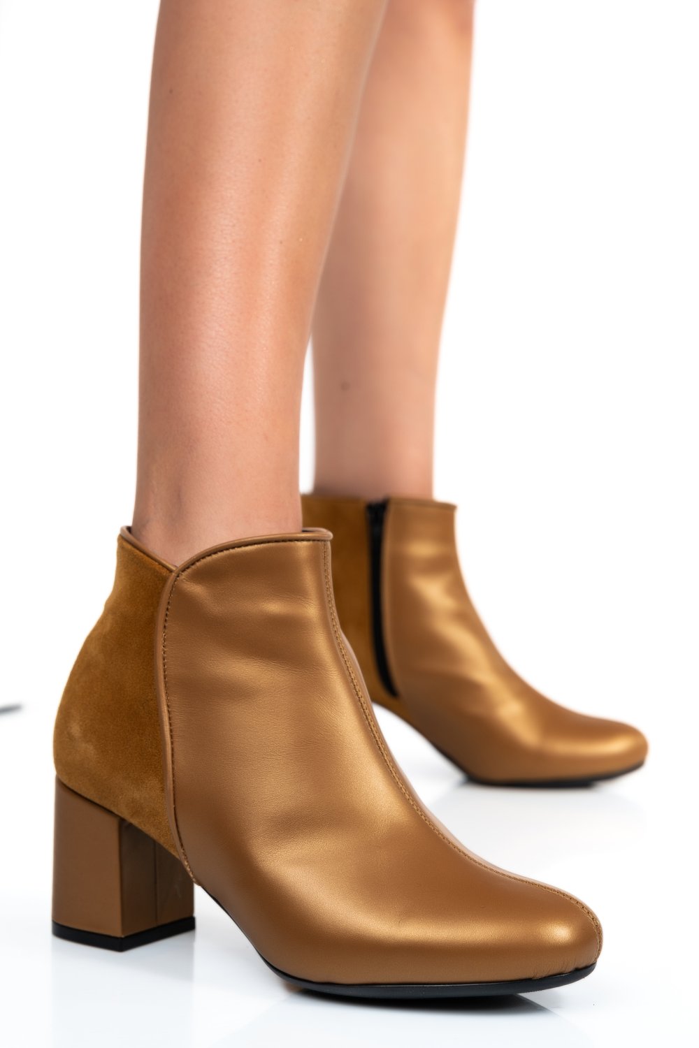 BOTINE MARO PIELE NATURALA INTOARSA 7S7755
