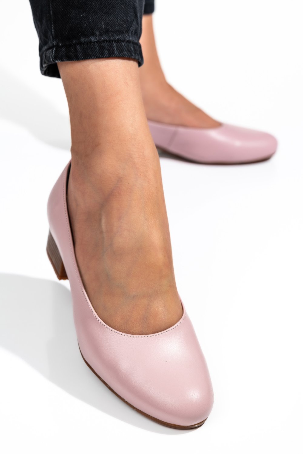 PANTOFI DAMA PIELE NATURALA ROZ TOC MIC 2S77040