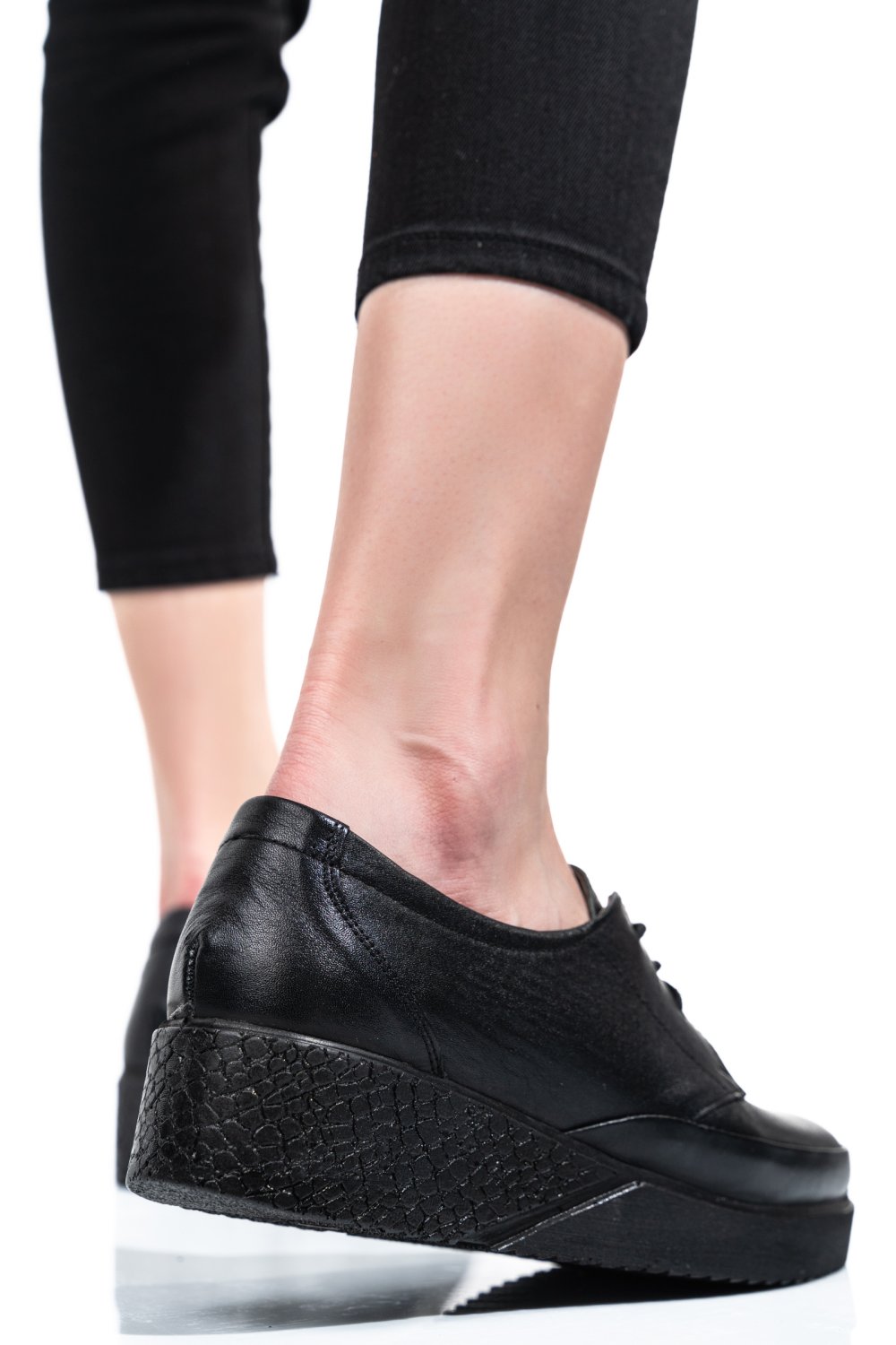 PANTOFI NEGRI PIELE NATURALA 6PC24