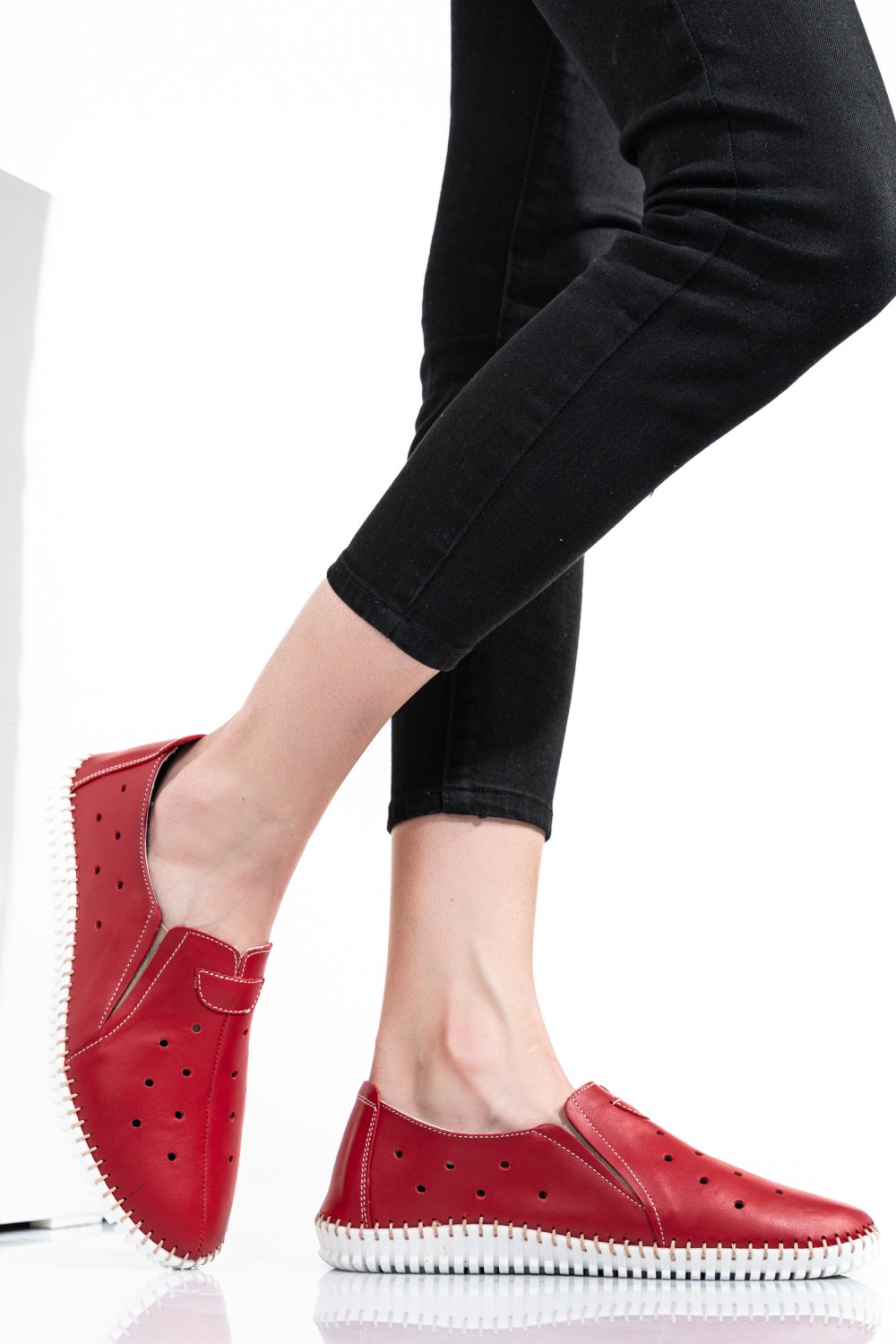 ESPADRILE ROSII PIELE NATURALA 1PC19150