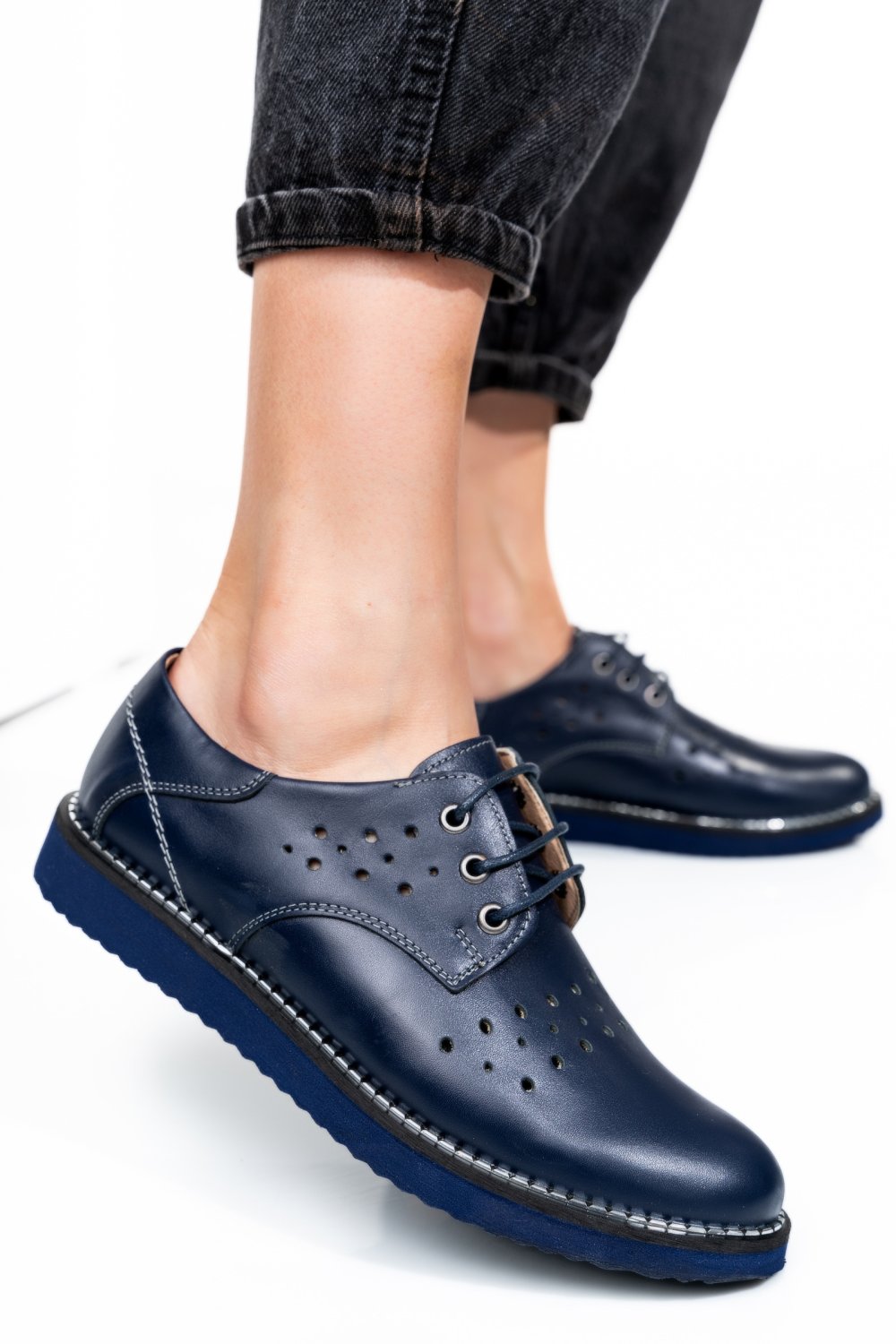 PANTOFI ALBASTRI PIELE NATURALA 1PC2555