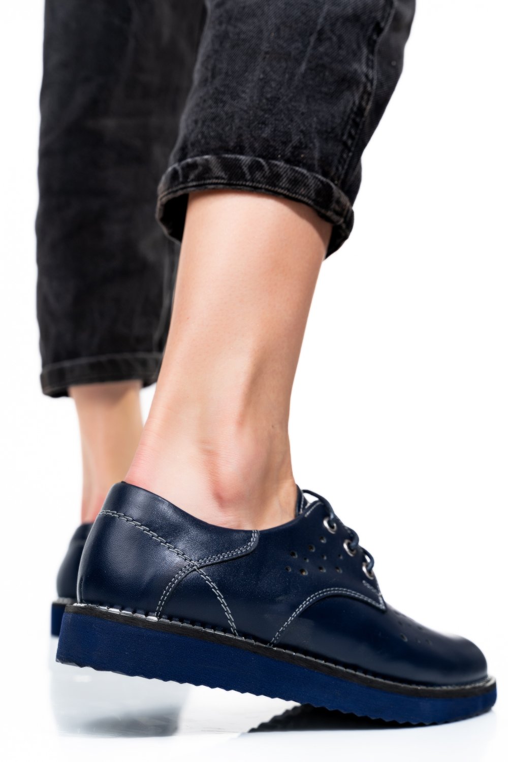 PANTOFI ALBASTRI PIELE NATURALA 1PC2555