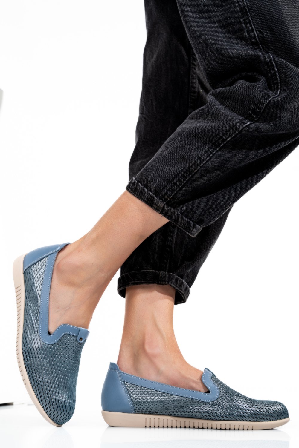 ESPADRILE ALBASTRE PIELE NATURALA 1PC16411