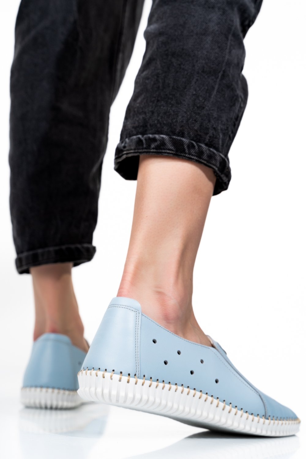 ESPADRILE ALBASTRE PIELE NATURALA 1PC19150