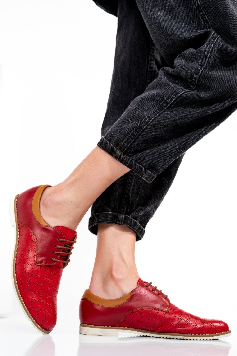 PANTOFI ROSII PIELE NATURALA 1PC12008