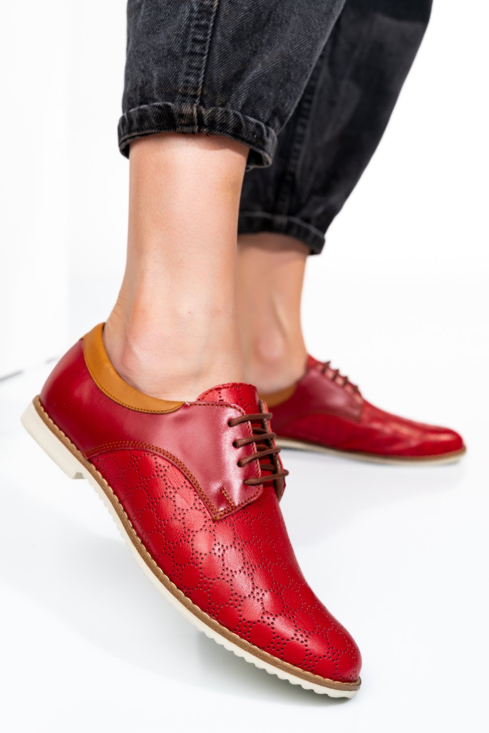 PANTOFI ROSII PIELE NATURALA 1PC12008