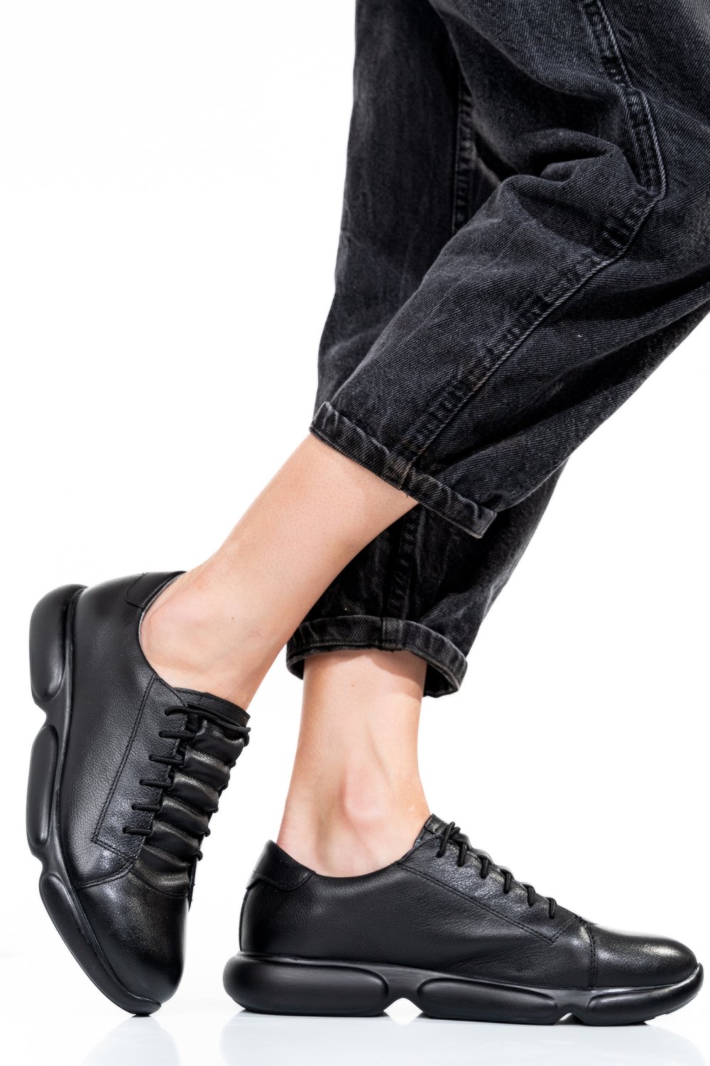 PANTOFI SPORT NEGRI PIELE NATURALA 1S7768