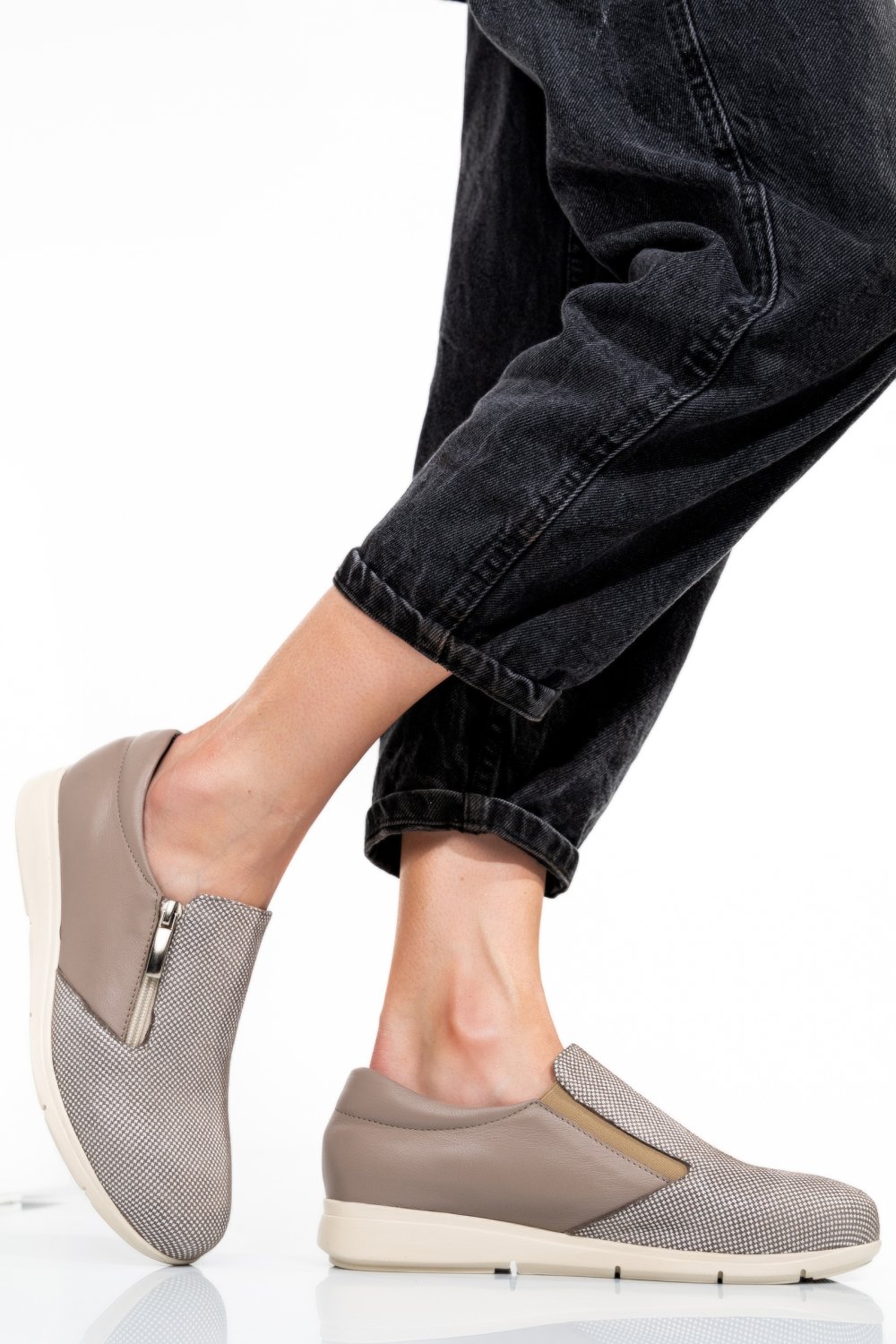 ESPADRILE TAUPE PIELE 1S77240