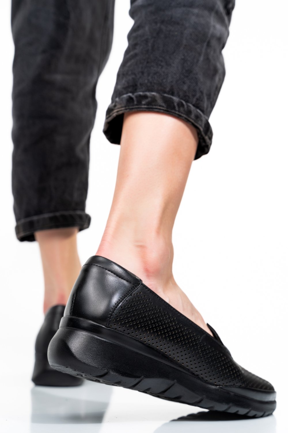 ESPADRILE NEGRE PIELE NATURALA 4S7714