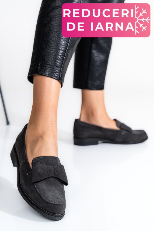 Mocasini gri inchis piele naturala intoarsa 2s77110