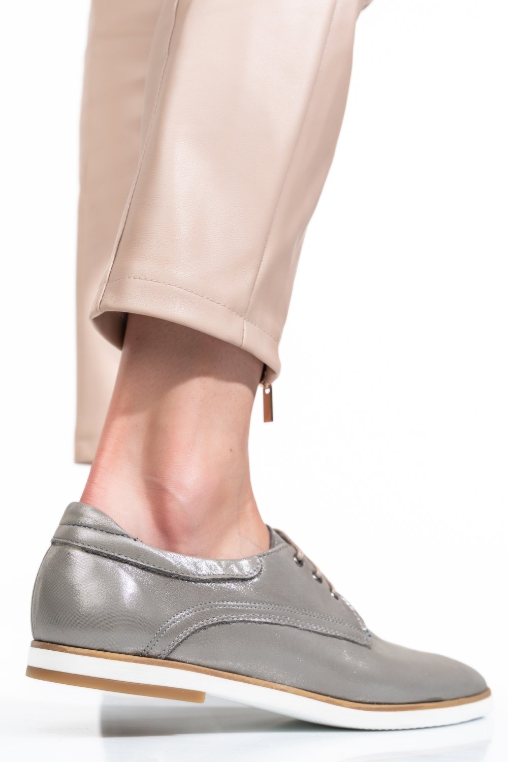 PANTOFI GRI PIELE NATURALA 9PC01