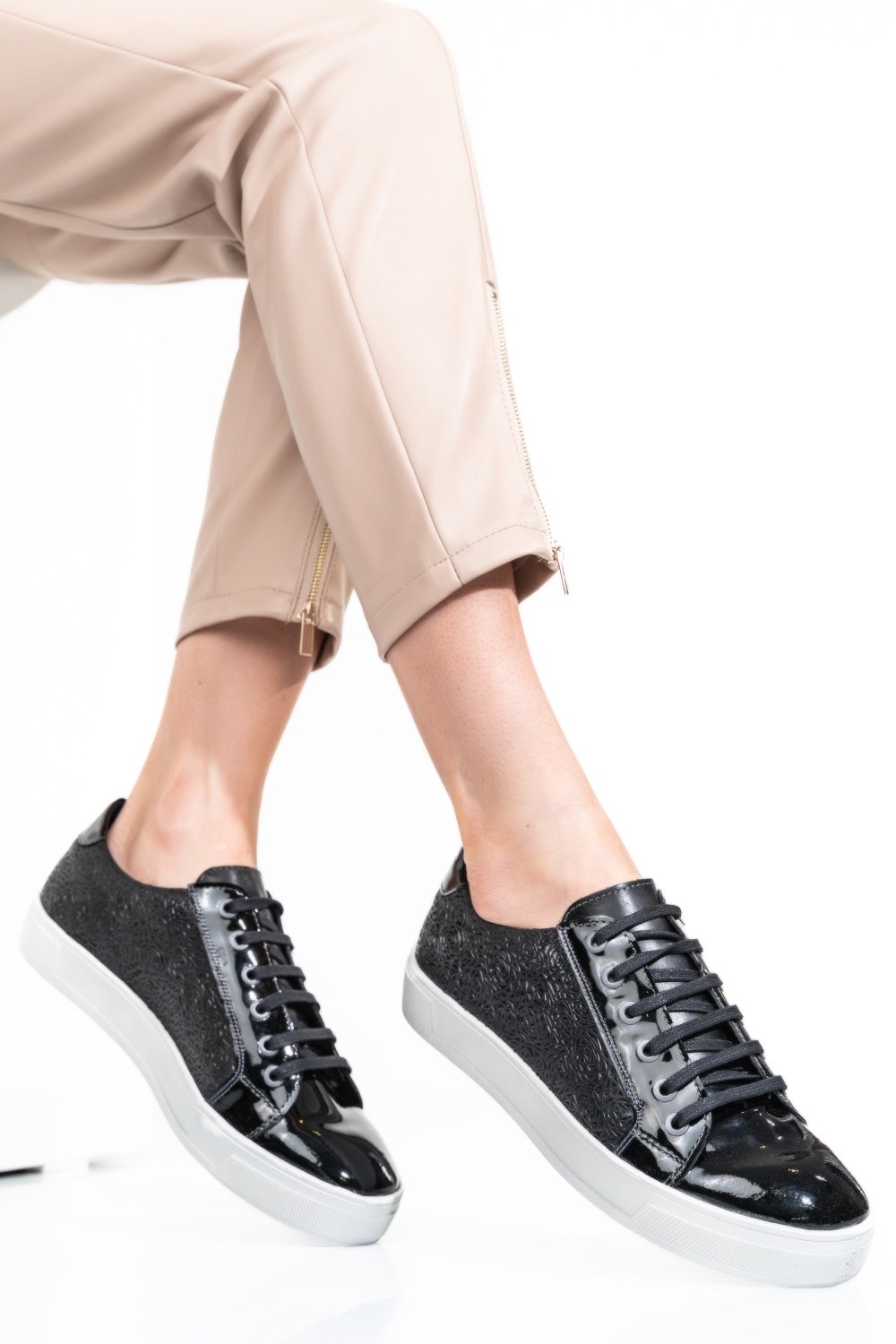 PANTOFI NEGRI PIELE NATURALA 9PC02