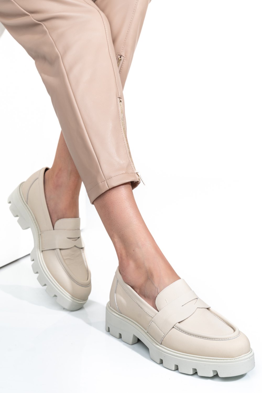 MOCASINI BEJ PIELE NATURALA ES772328180
