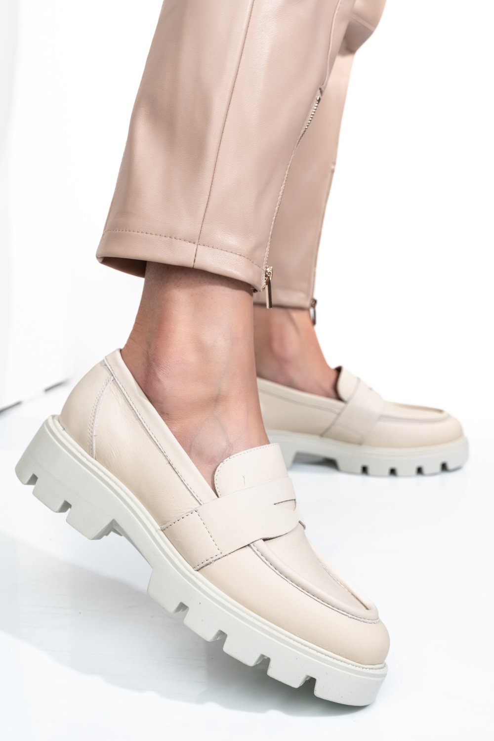 MOCASINI BEJ PIELE NATURALA ES772328180