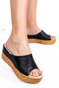 SANDALE NEGRE PIELE NATURALA 1PC73820