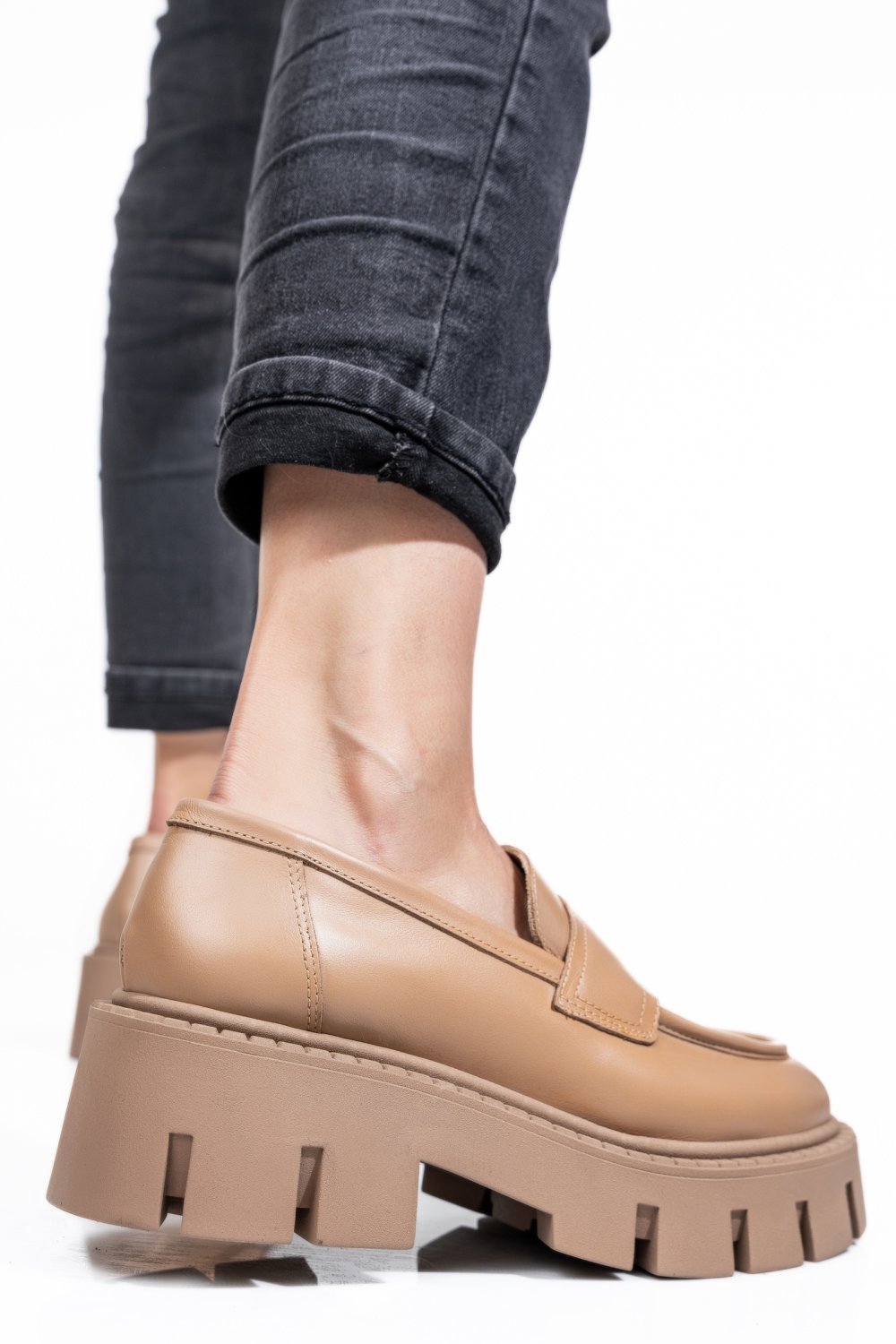 MOCASINI BEJ PIELE NATURALA E2325710