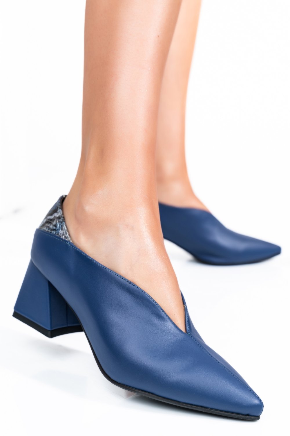 PANTOFI BLEUMARIN SNK PIELE NATURALA 1S77667