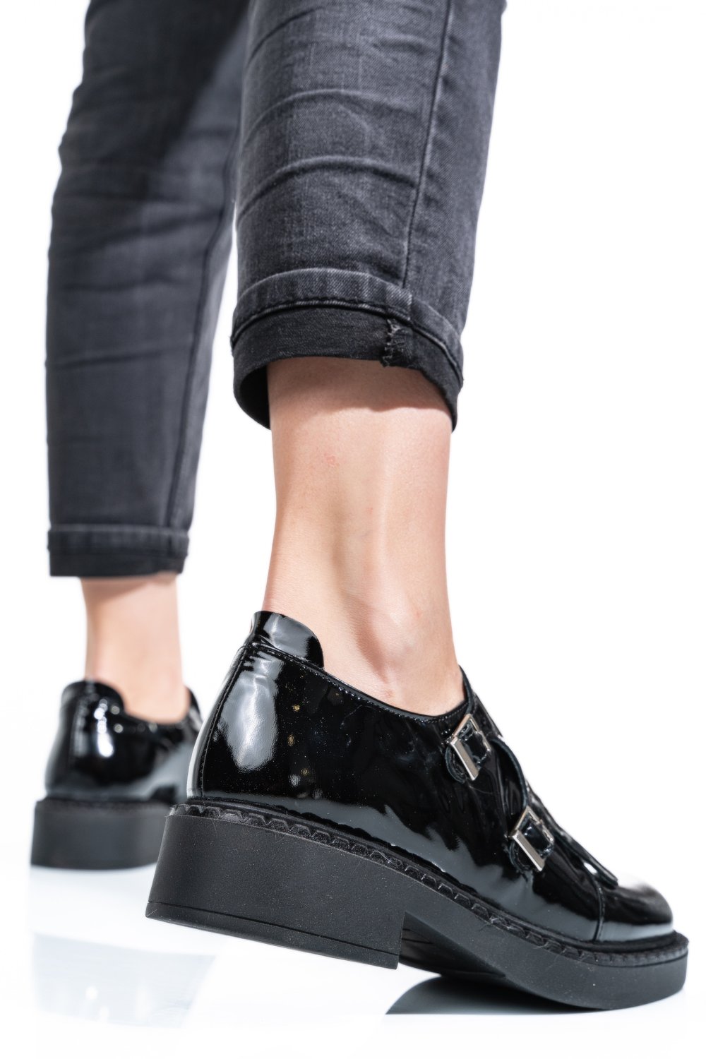 PANTOFI NEGRI PIELE NATURALA LACUITA 4S7740