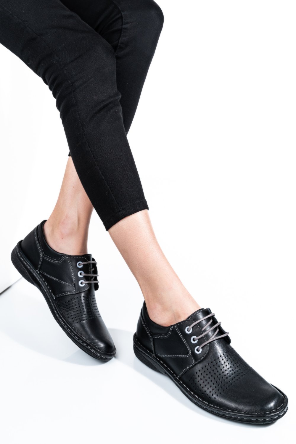 PANTOFI NEGRI PIELE NATURALA 1PC10808