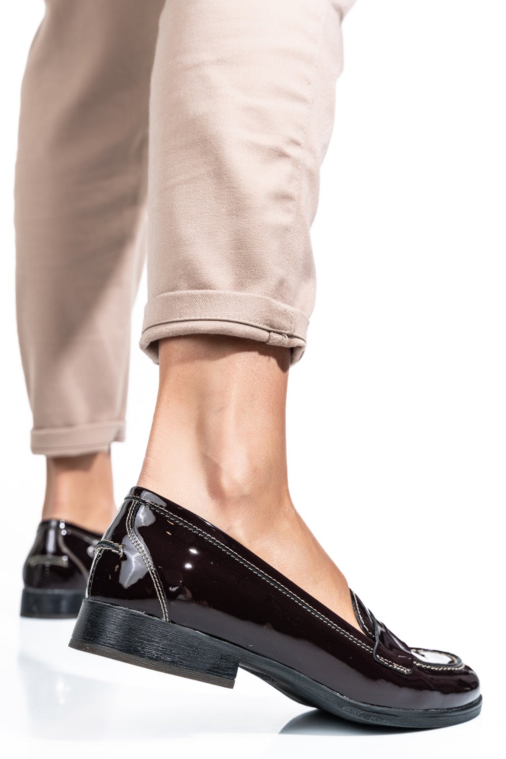 PANTOFI VISINII PIELE NATURALA LACUITA 8PC01