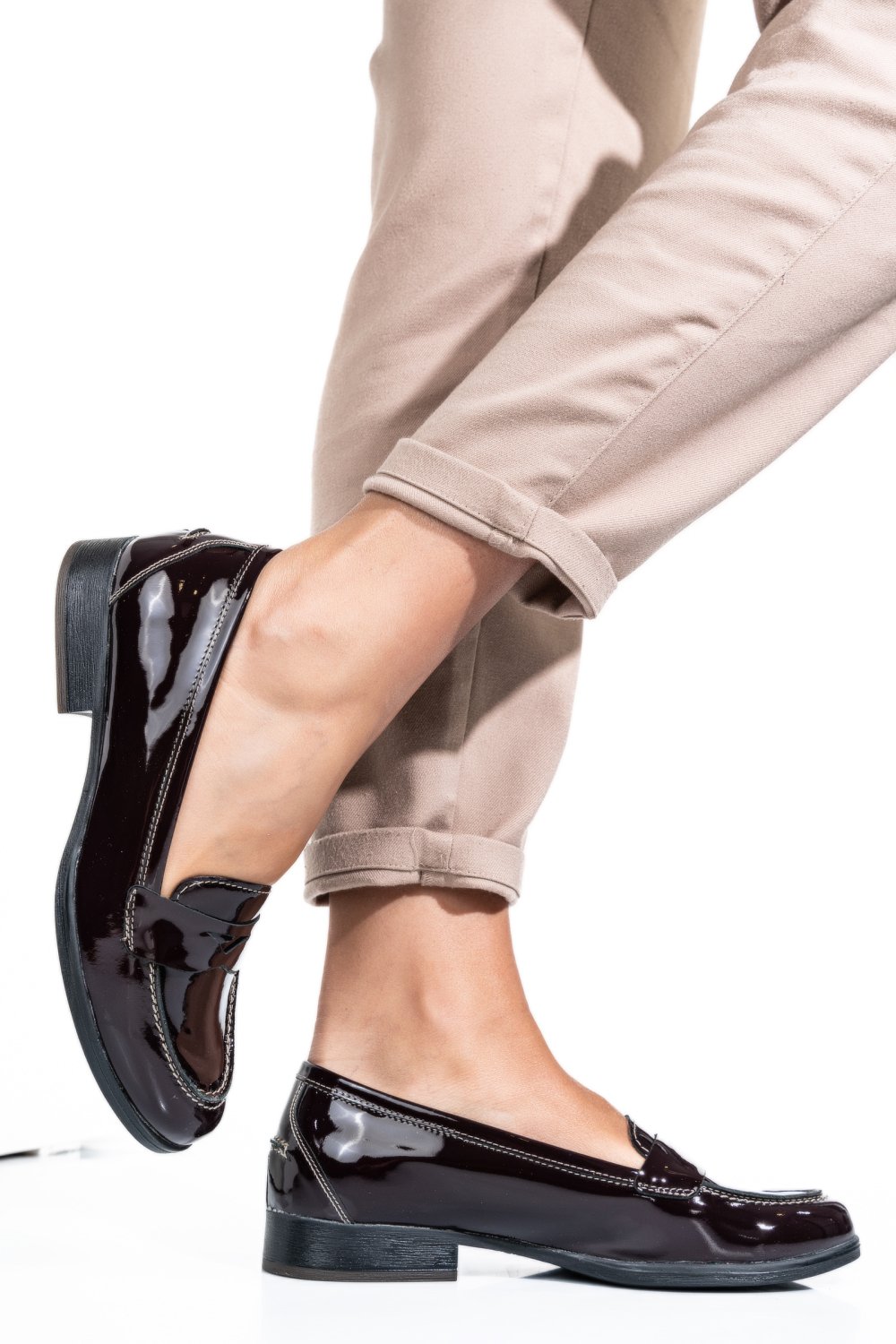 PANTOFI VISINII PIELE NATURALA LACUITA 8PC01