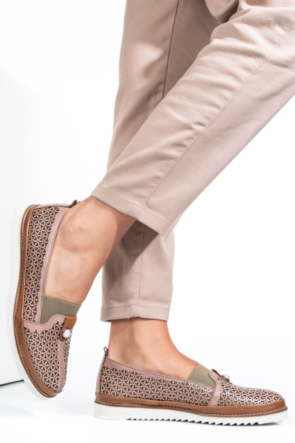 MOCASINI ROZ PIELE NATURALA 1PC25