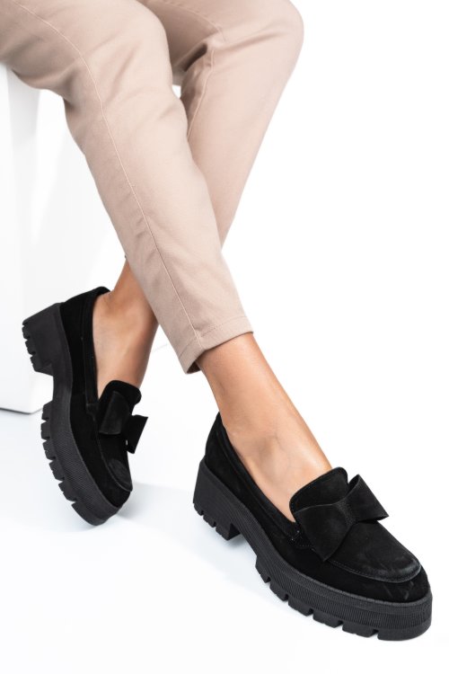 Mocasini negri piele naturala intoarsa 2s77115