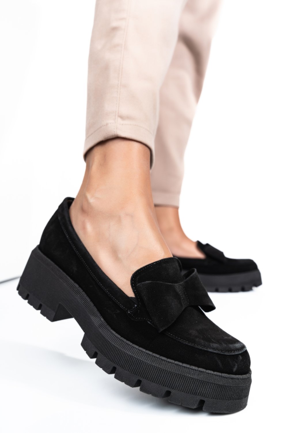 MOCASINI NEGRI PIELE NATURALA INTOARSA 2S77115