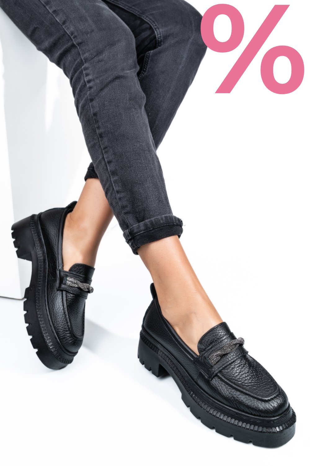MOCASINI NEGRI PIELE NATURALA IPCBM023