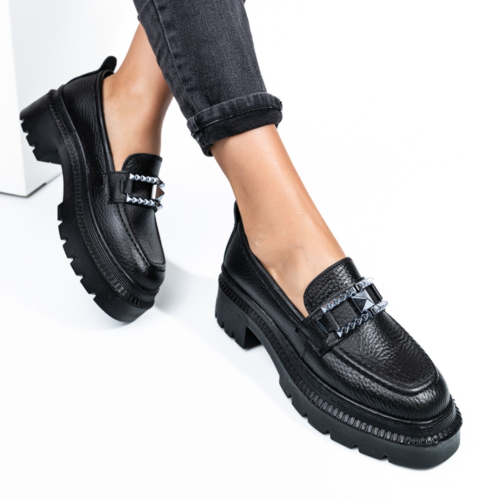 MOCASINI NEGRI PIELE NATURALA IPCBM008