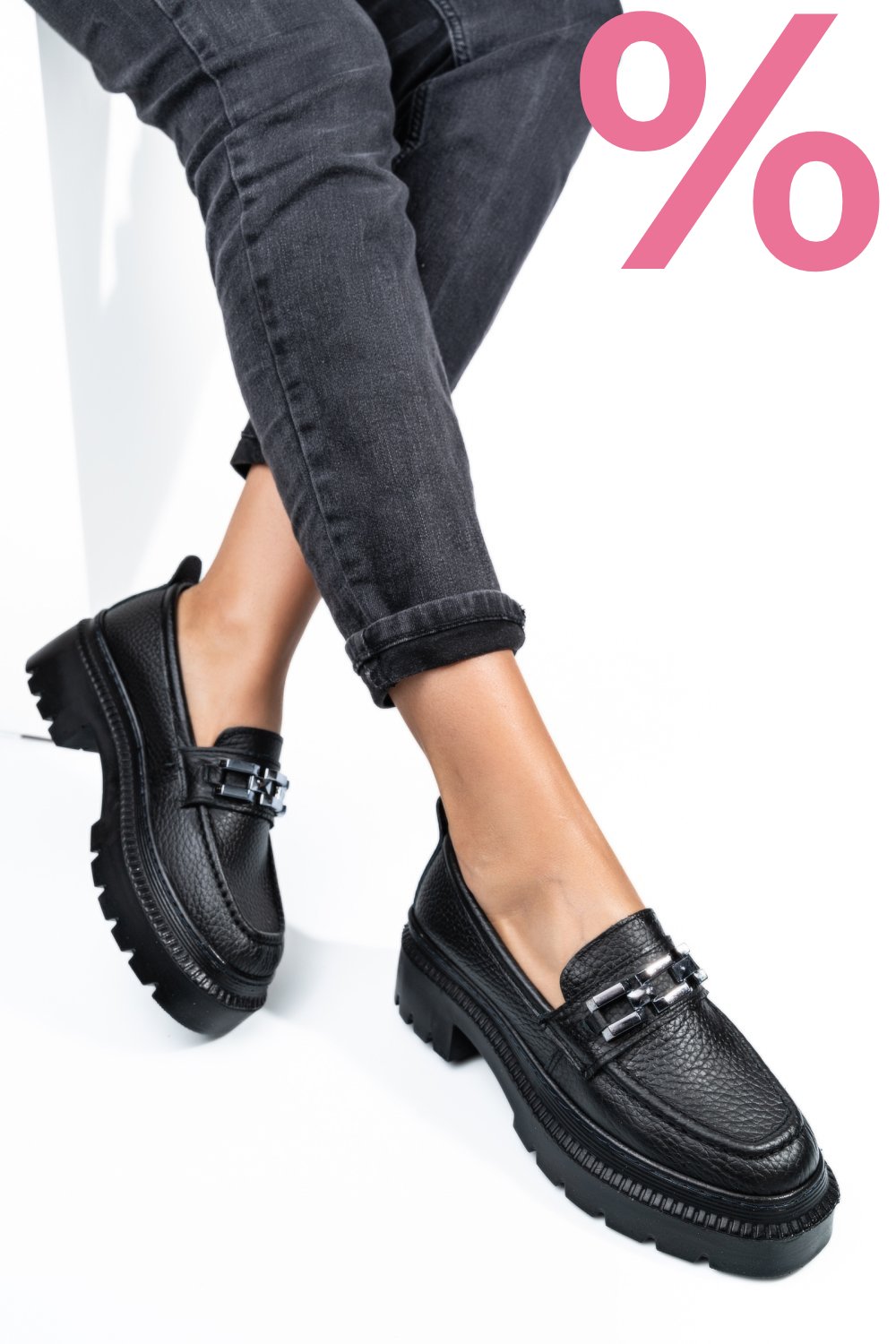 MOCASINI NEGRI PIELE NATURALA IPCBM017