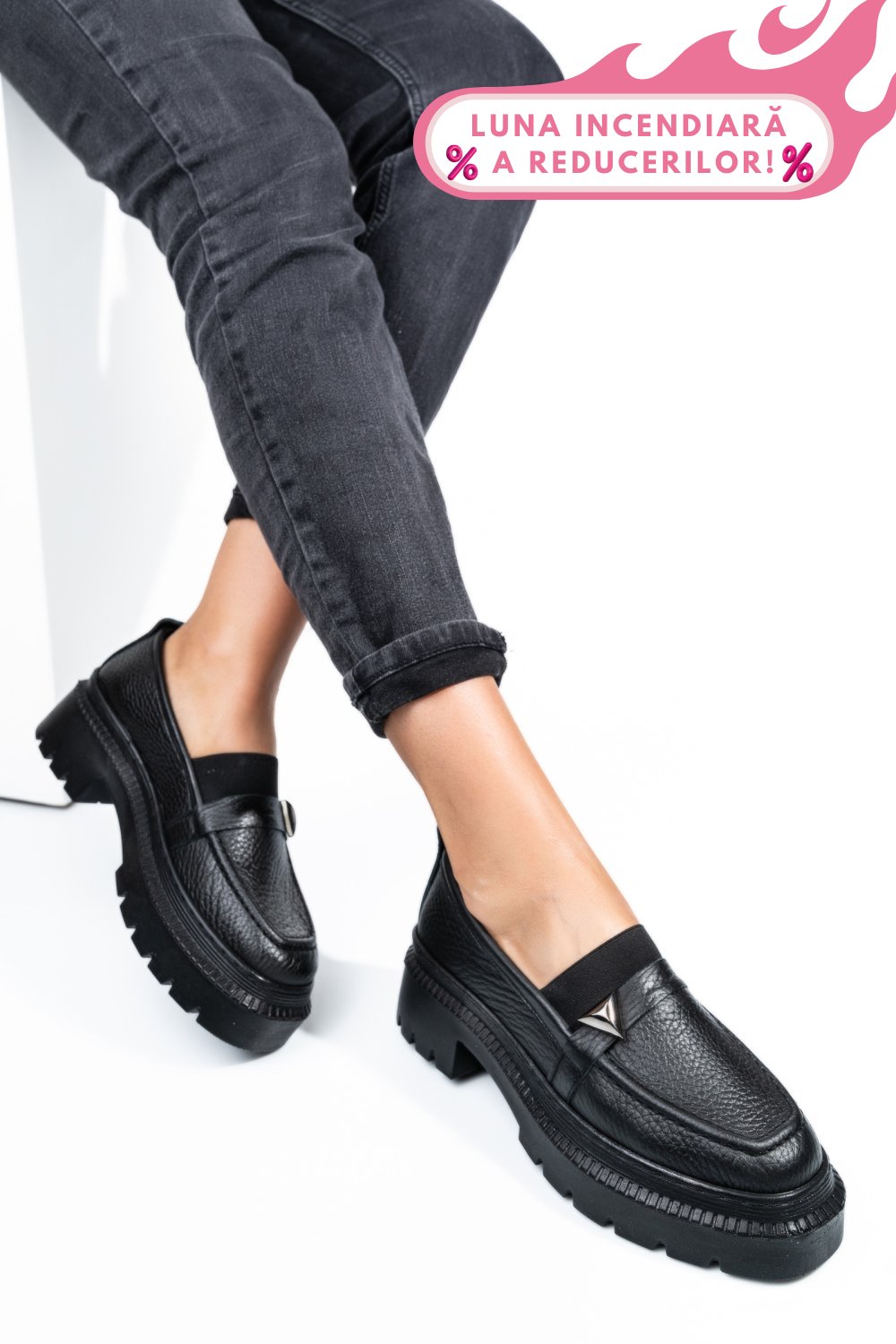 MOCASINI NEGRI PIELE NATURALA IPCBM012